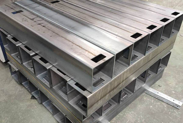 永靖大口径无缝方管